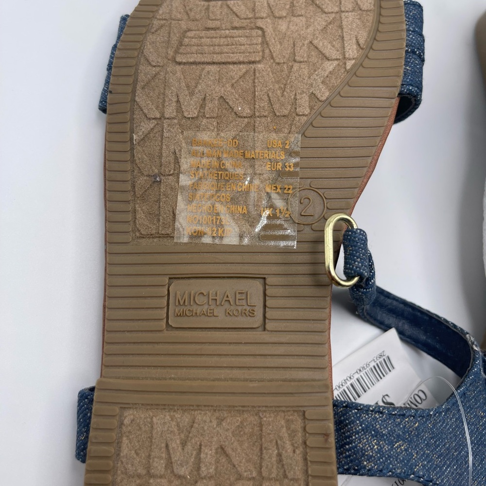 Michael Kors Girls size 2 Sandals brand new with tags - Picture 4 of 6